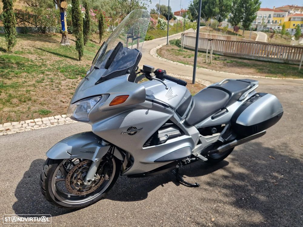 Honda Pan European 1300   Possível Financiamento - 6