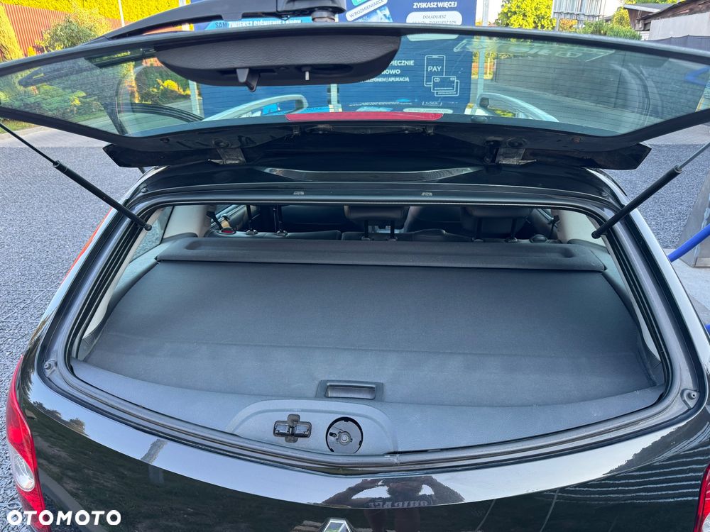 Renault Laguna 2.2 dCi Dynamique - 11
