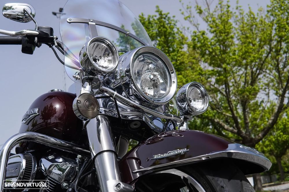 Harley-Davidson Road King Classic - 23