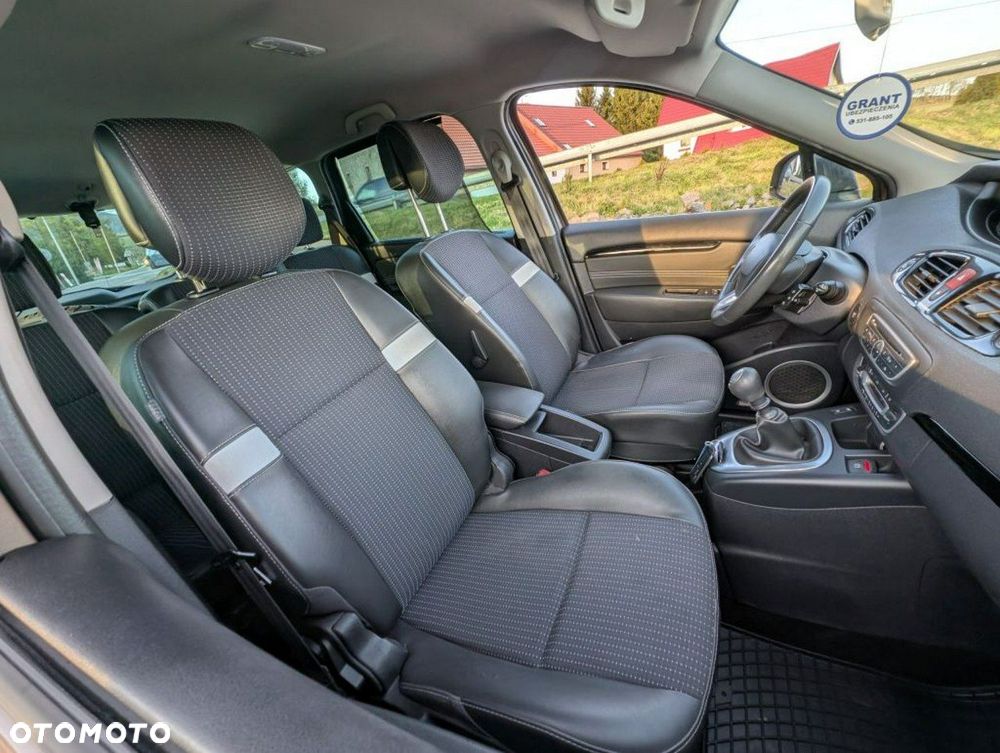 Renault Grand Scenic - 4
