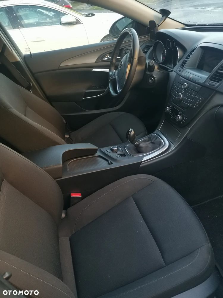 Opel Insignia 2.0 CDTI Sports Tourer - 9