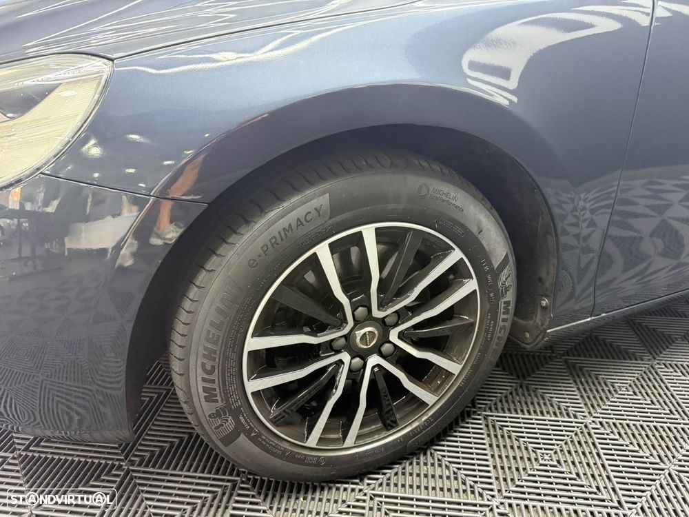 Volvo V40 1.5 T3 Sport Edition R Geartronic - 14