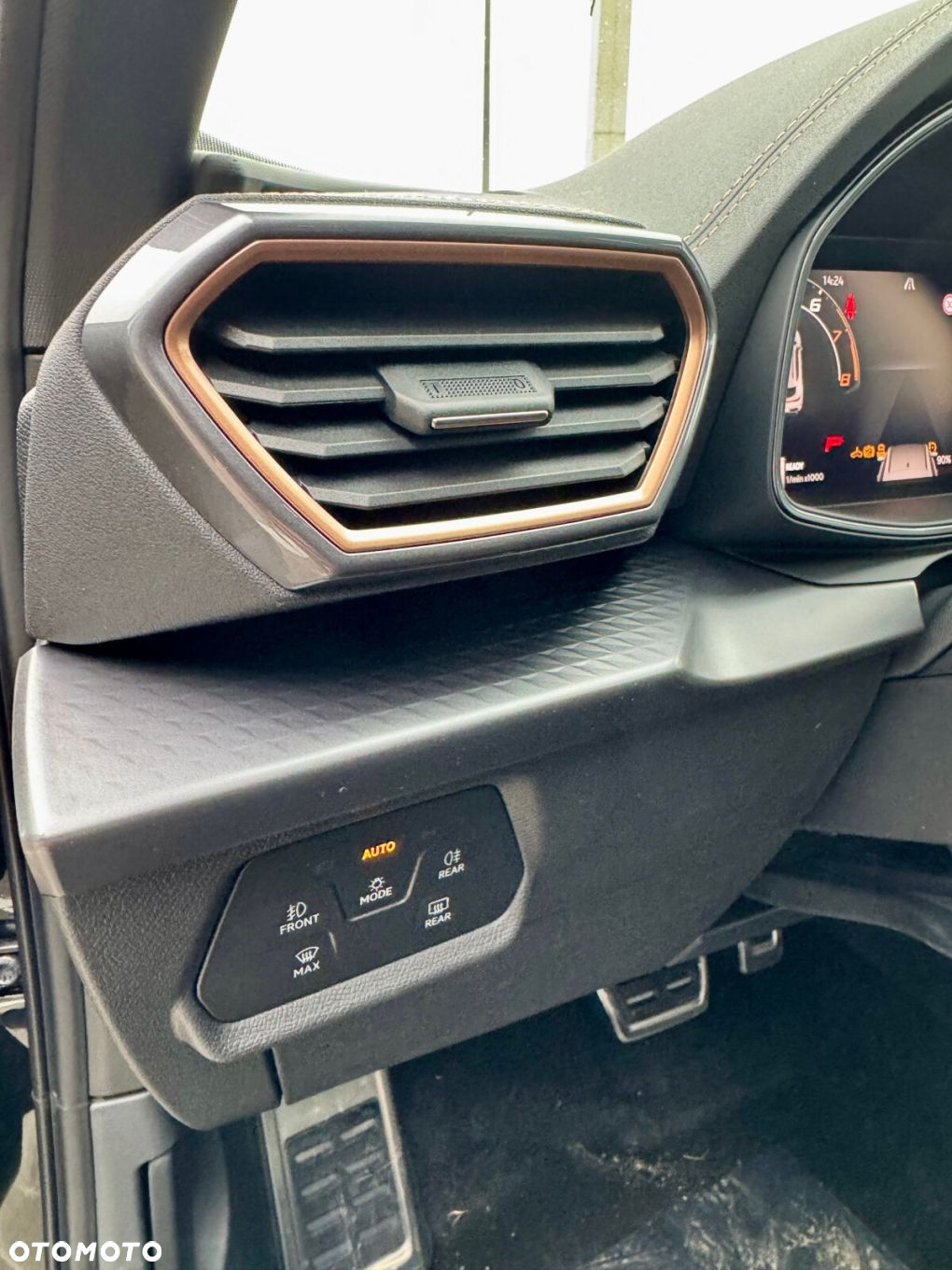 Cupra Formentor - 12
