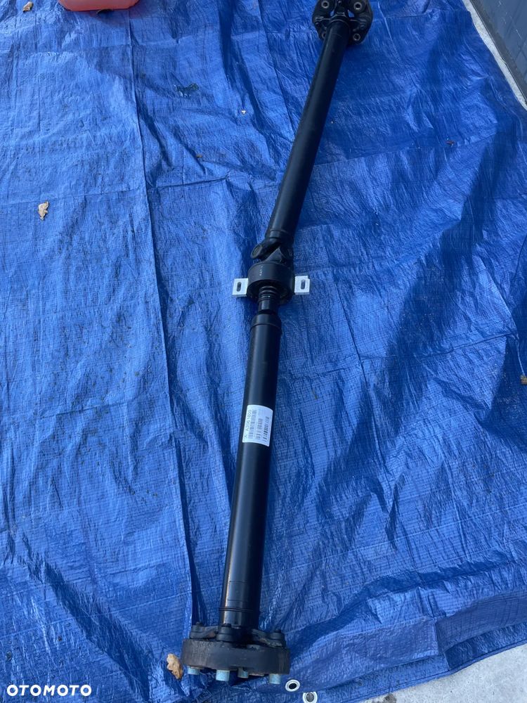 MERCEDES W206 MERCEDES-BENZ wał a2061800