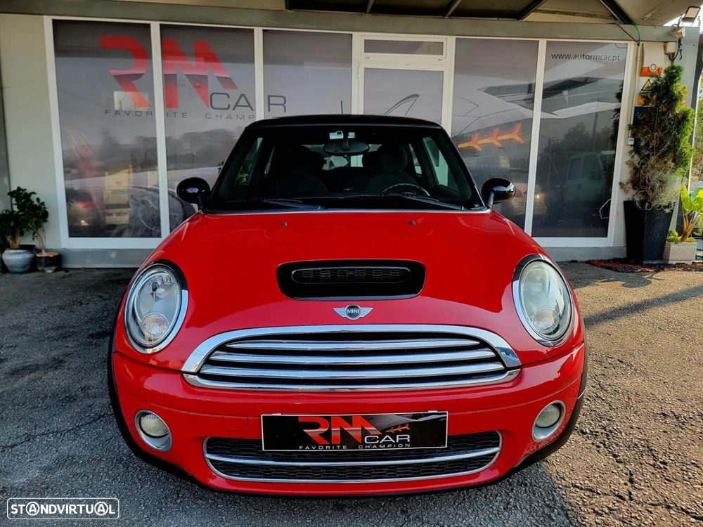 MINI 3 Portas Cooper D - 2