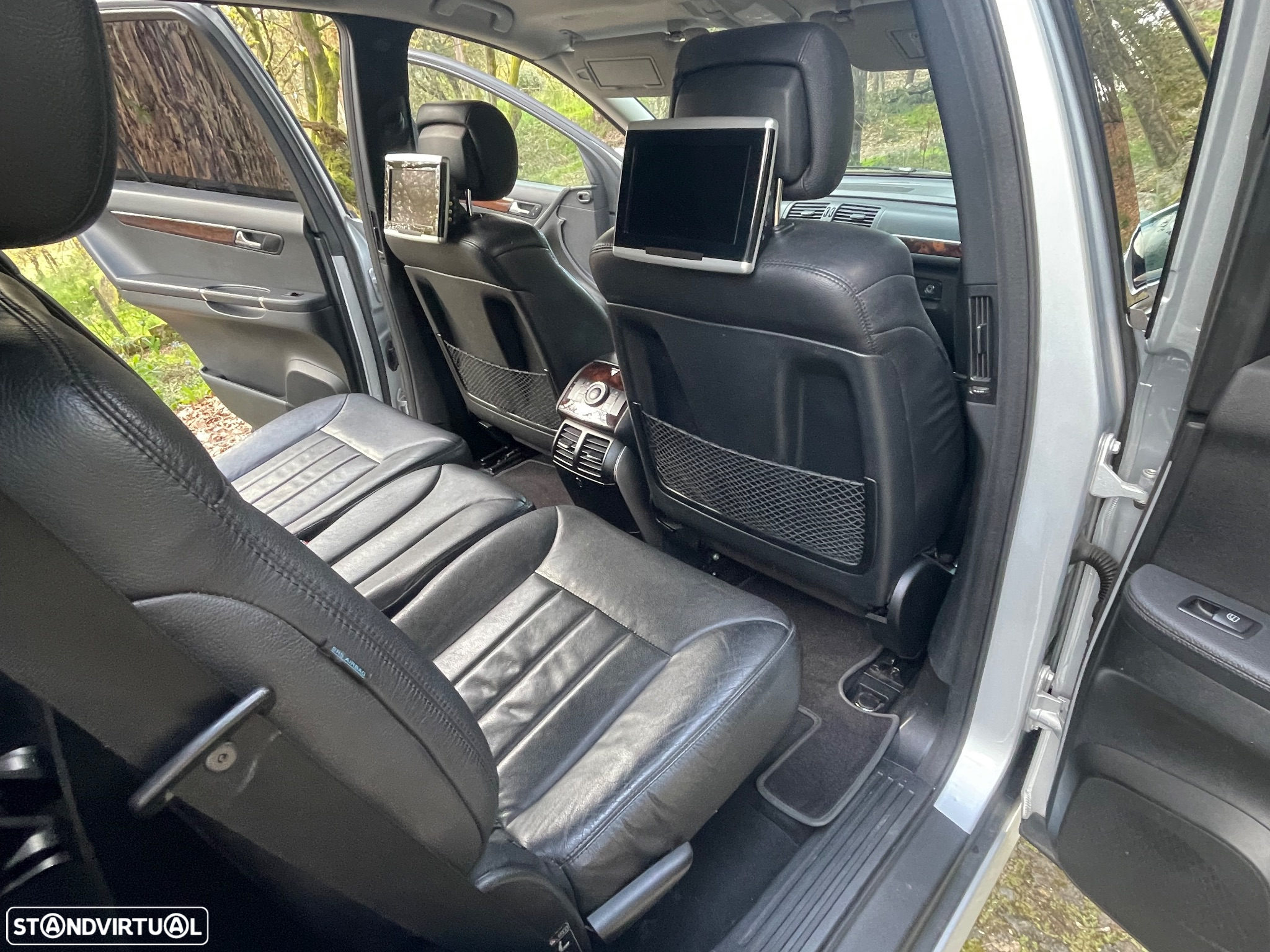 Mercedes-Benz R 350 4-Matic - 16