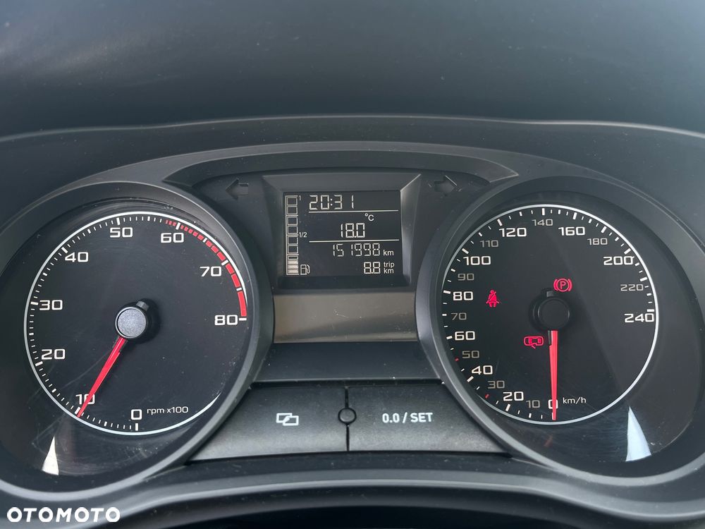 Seat Ibiza SC 1.2 12V SUN - 10