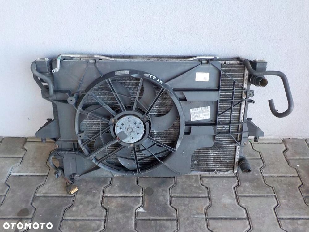 VW T5 2.5 TDI CHŁODNICA WODY  WENTYLATOR KOMPLET - 3