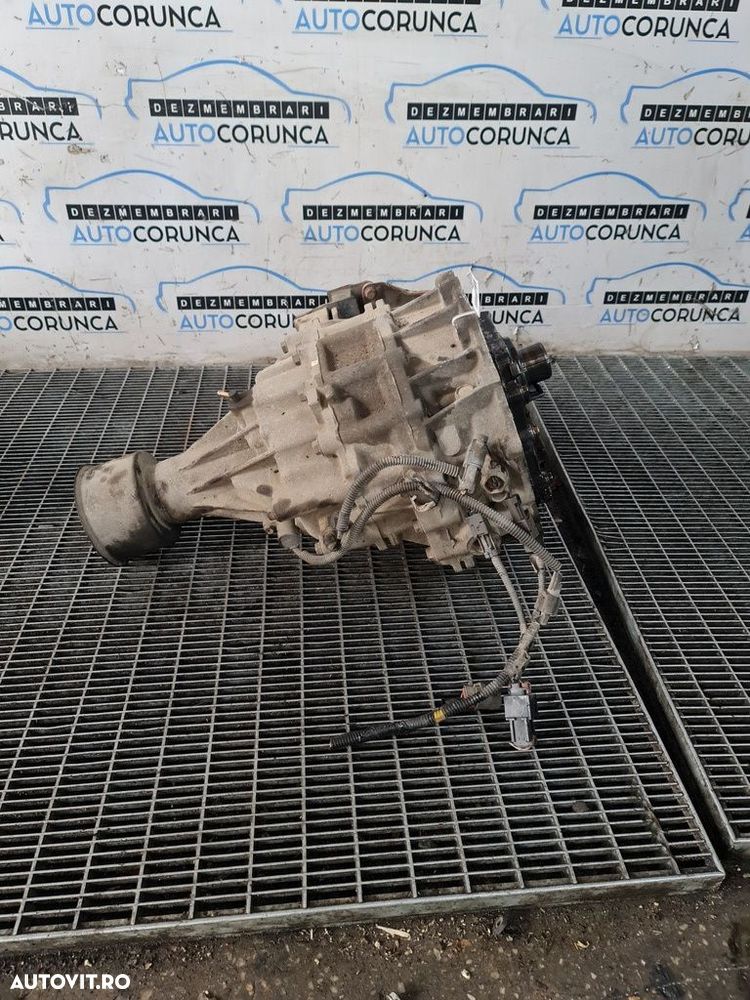 Cutie de Tranfer Grup Fata Nissan Navara D22 2.5 Diesel 1998 - 2004 133CP Manuala 5 ... - 2