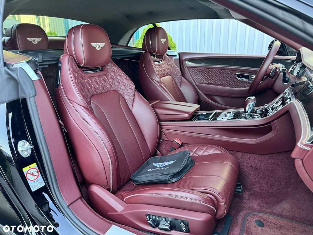 Bentley Continental GT V8 - 25