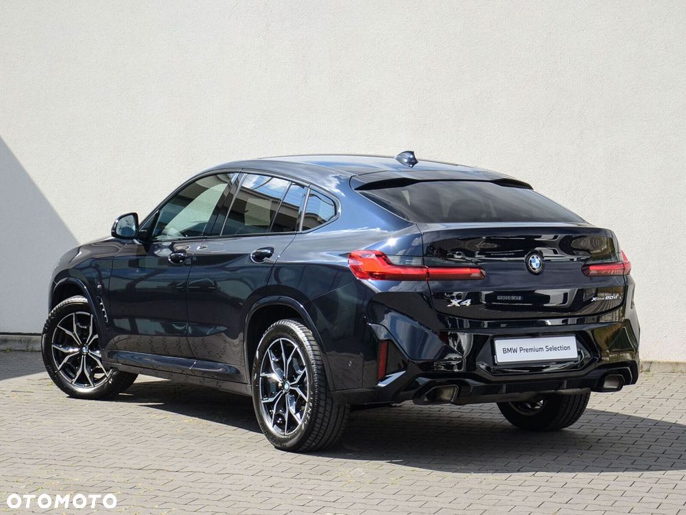 BMW X4 - 10
