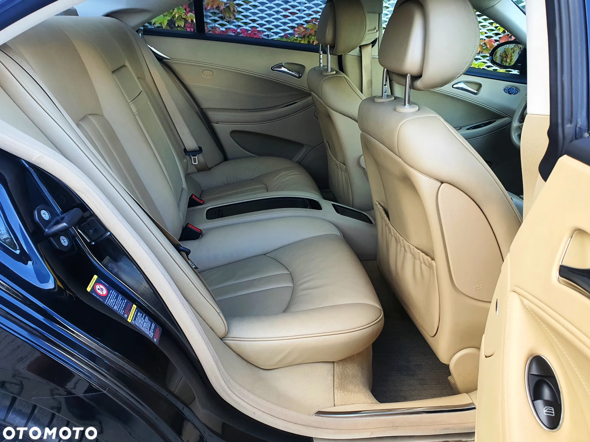Mercedes-Benz CLS 350 CGI - 11