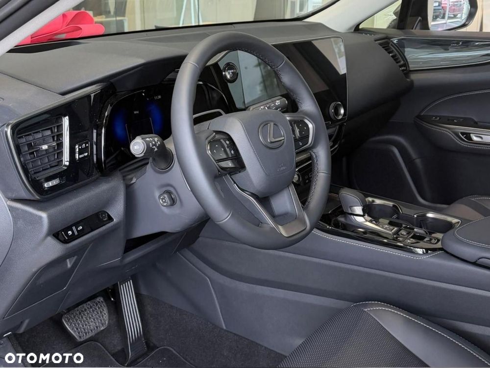 Lexus NX - 7