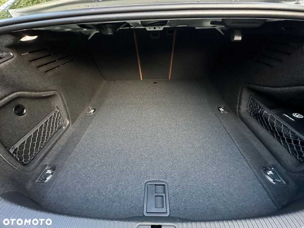 Audi A4 Limousine - 35