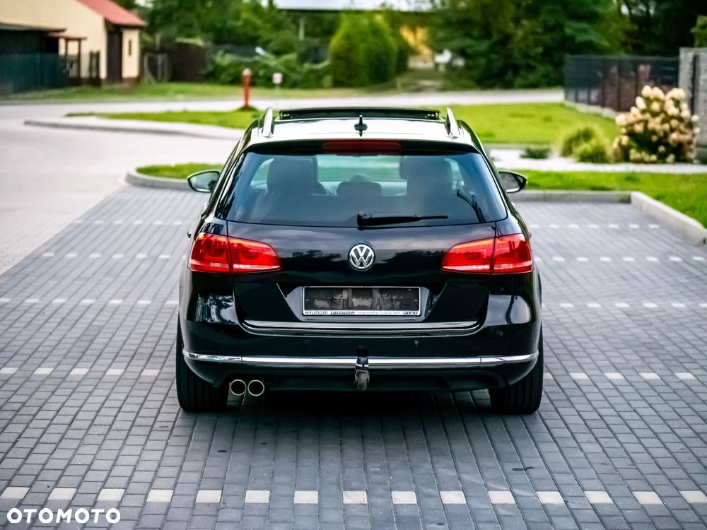 Volkswagen Passat 2.0 TDI DPF Highline - 8