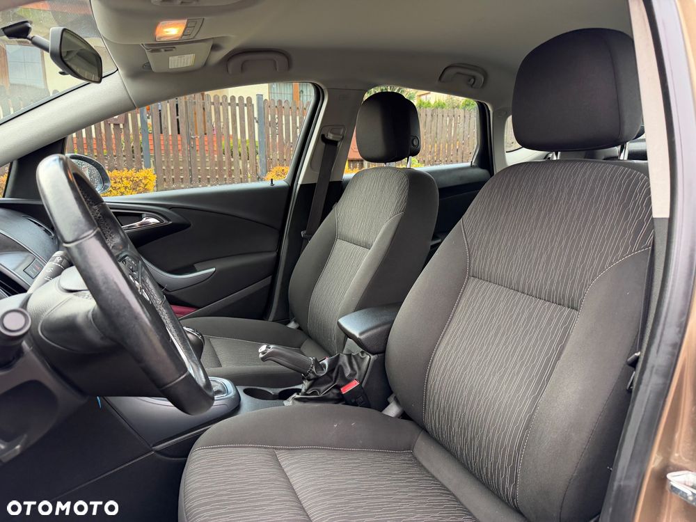 Opel Astra 1.4 Turbo Edition - 23