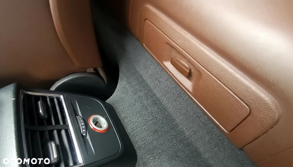 Audi A3 3-drzwiowe 1.6 TDI DPF Ambiente - 7