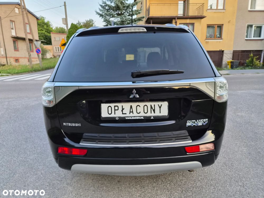 Mitsubishi Outlander 2.0 4WD Top - 20