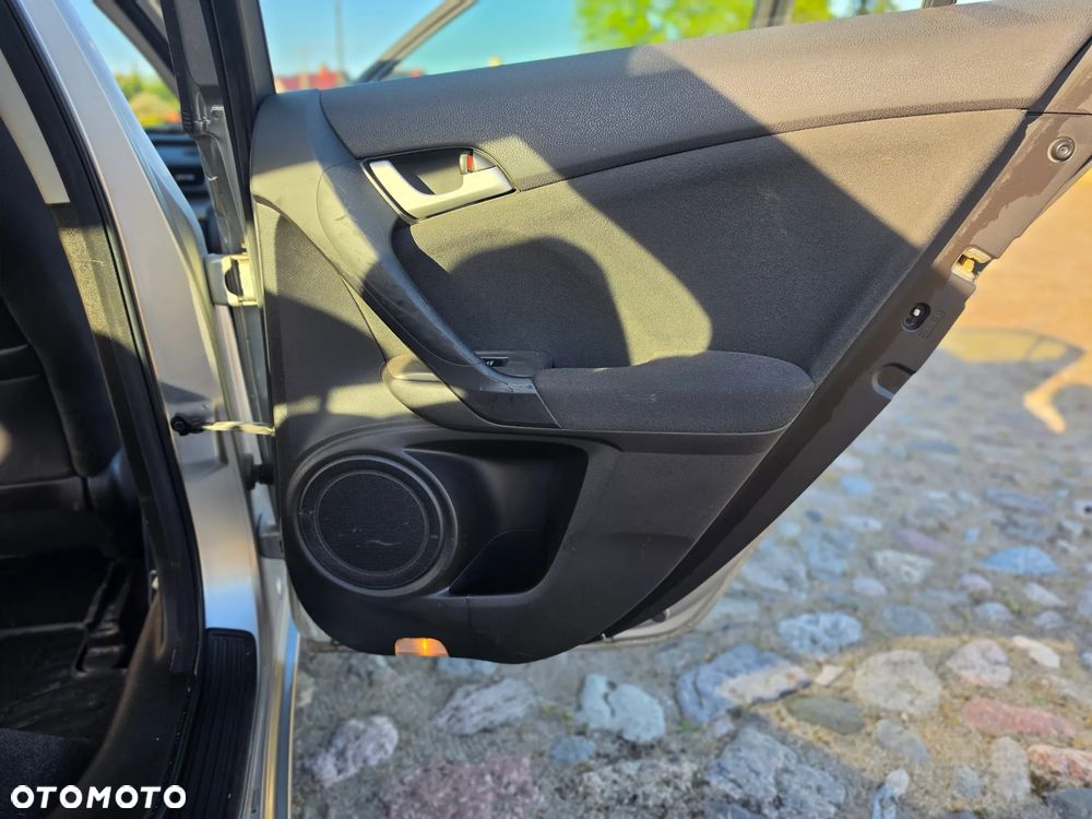 Honda Accord 2.0 Elegance - 12