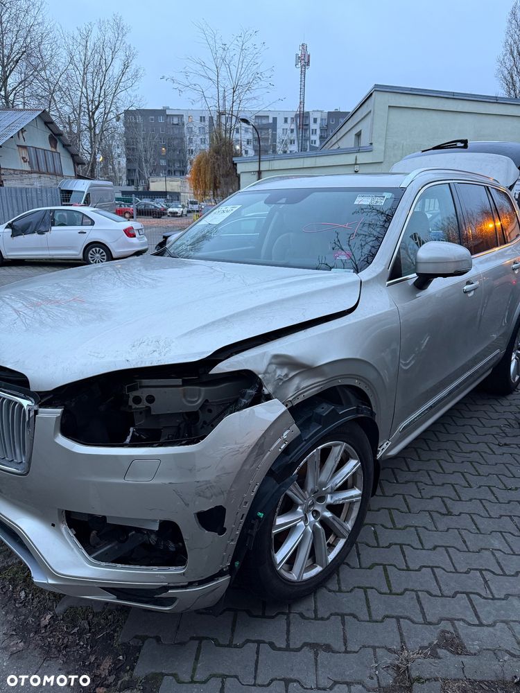 Volvo XC 90 T6 AWD Geartronic Inscription - 3