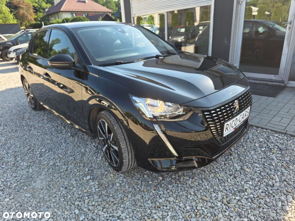Peugeot 208 - 4