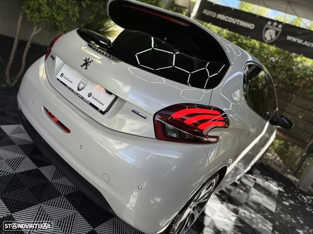 Peugeot 208 PureTech 110 Stop & Start EAT6 Allure - 7