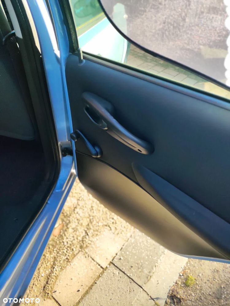 Fiat Punto 1.2 8V Active Clima - 10