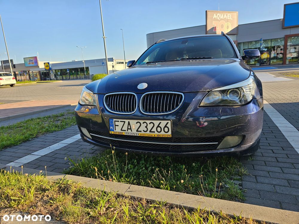 BMW Seria 5 525d - 1