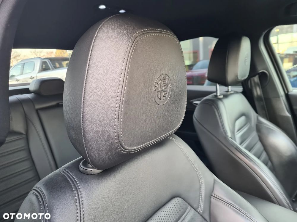 Alfa Romeo Giulia 2.0 Turbo Veloce Q4 - 20