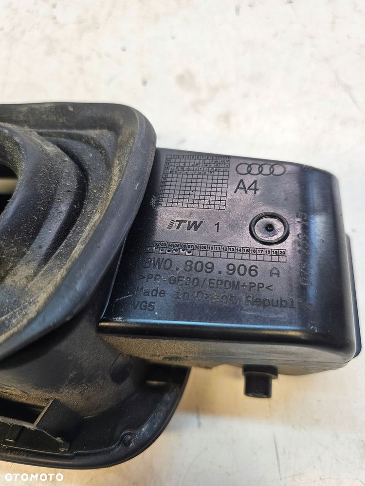 KLAPKA WLEWU PALIWA AUDI A4 B9 8W0809906A LS9R - 6