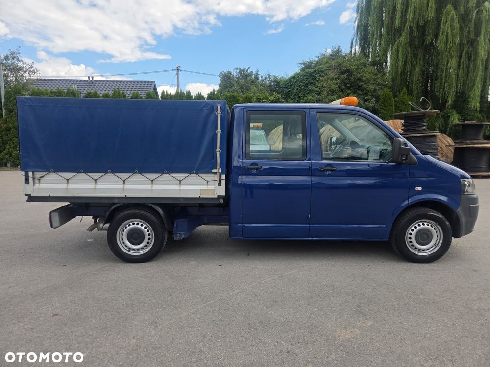 Volkswagen TRANSPORTER T5 - 2