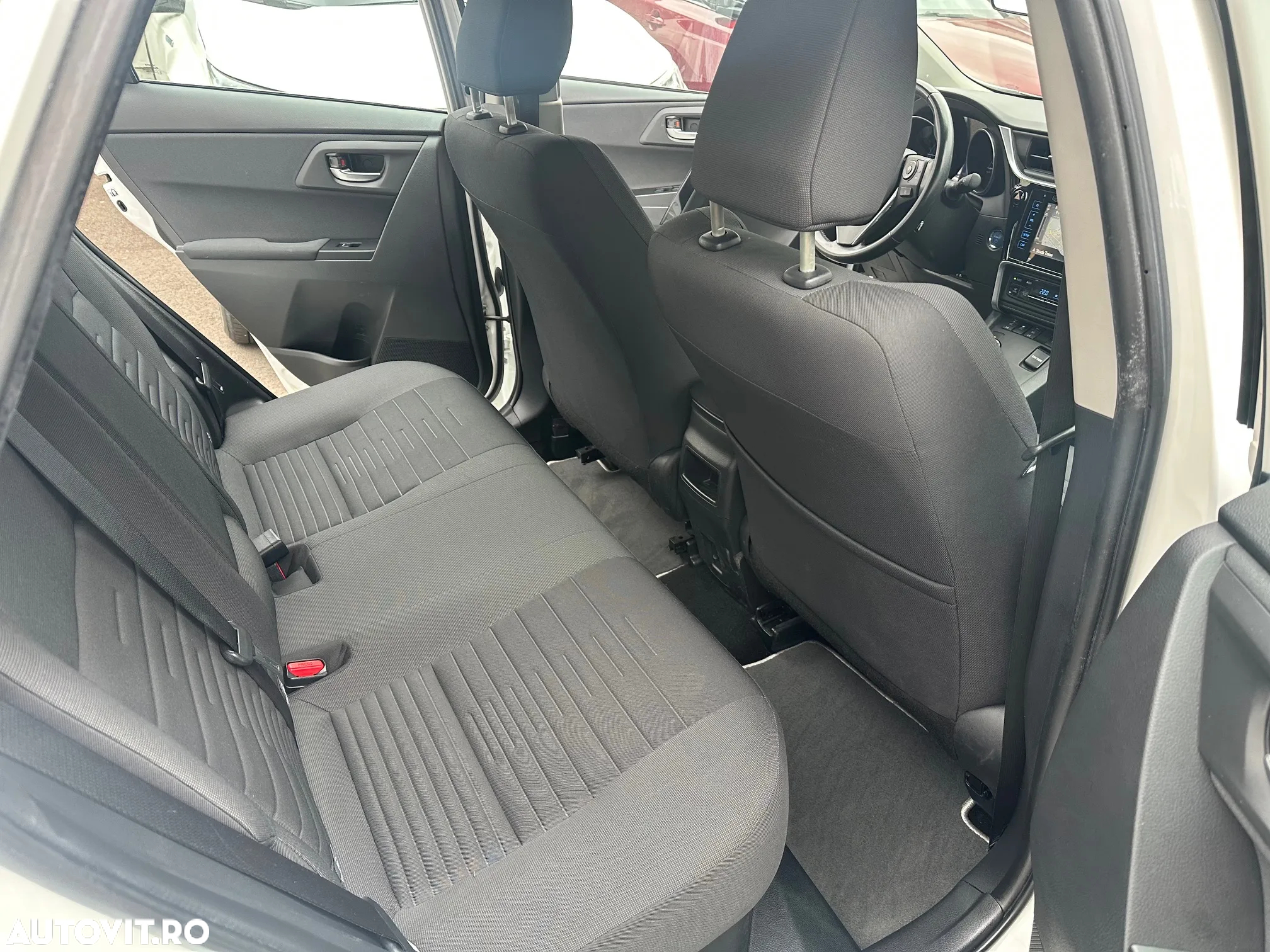 Toyota Auris - 25
