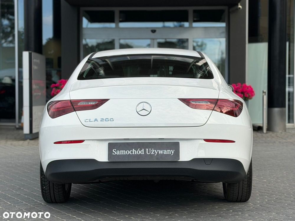 Mercedes-Benz CLA 200 Progressive 7G-DCT - 11