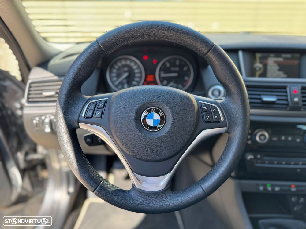 BMW X1 18 d sDrive Line Sport - 7