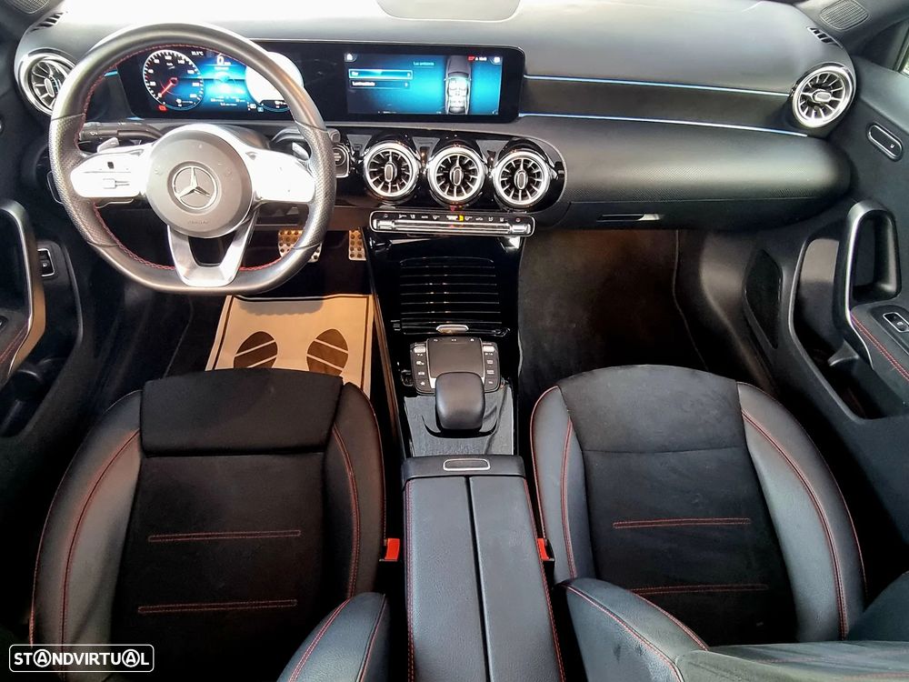 Mercedes-Benz A 250 Limousine e AMG Line - 11