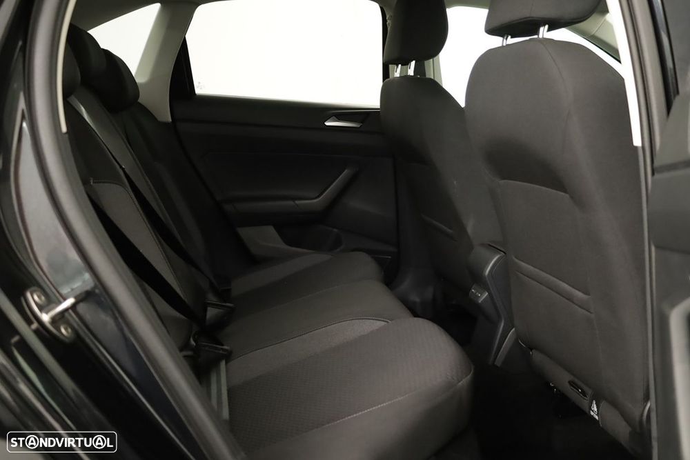 VW Taigo 1.0 TSI Urban DSG - 21