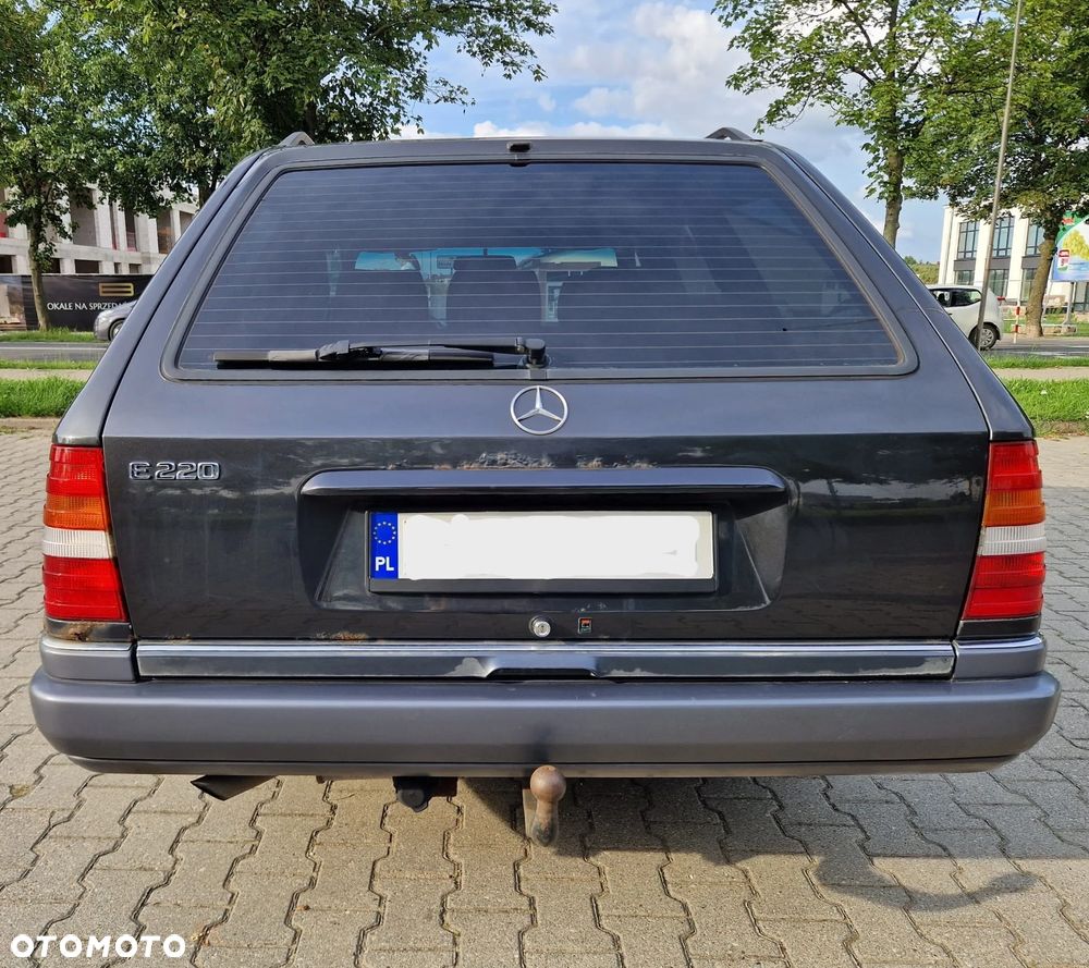 Mercedes-Benz W124 (1984-1993) - 14