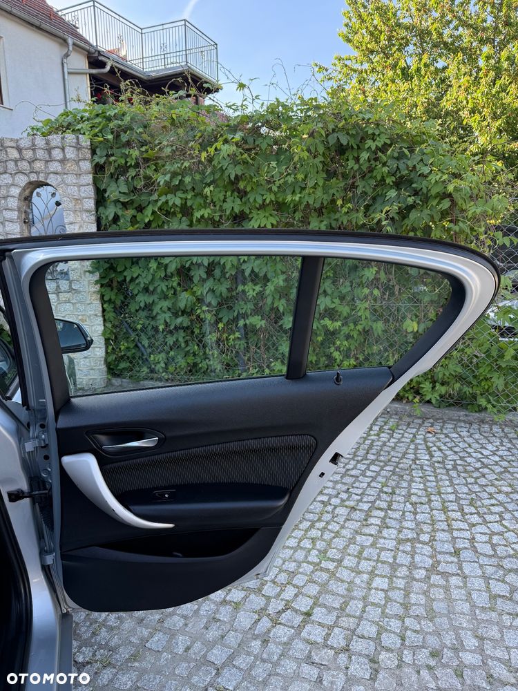 BMW Seria 1 116d EfficientDynamics Edition Urban Line - 18