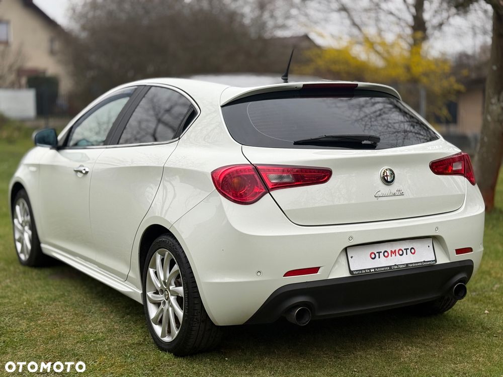 Alfa Romeo Giulietta - 13
