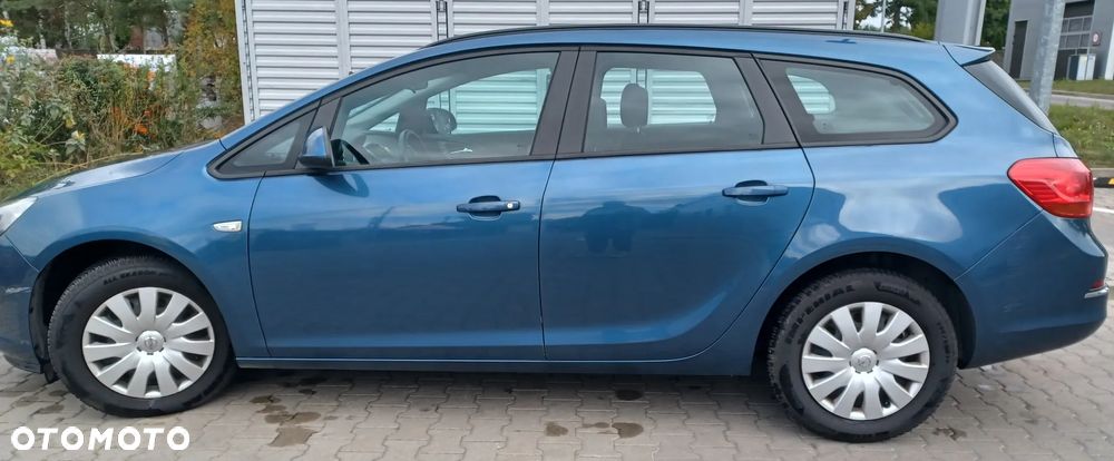 Opel Astra - 1