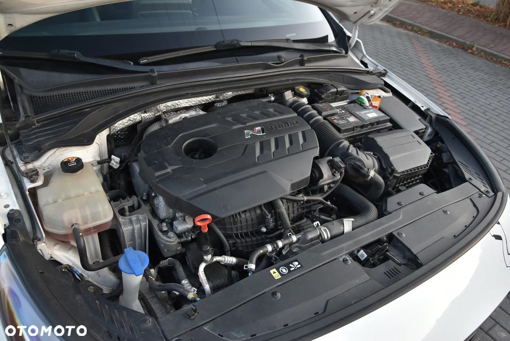 Hyundai i30 N 2.0 T-GDI Performance - 16