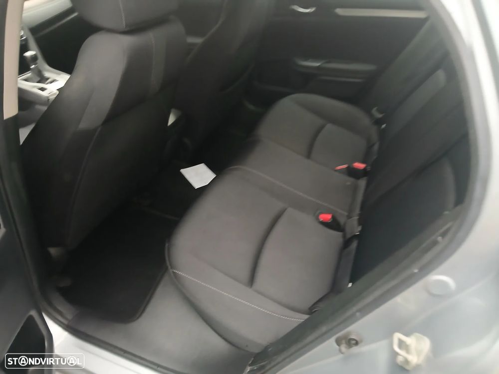 Honda Civic 1.5 i-VTEC Elegance Navi - 23