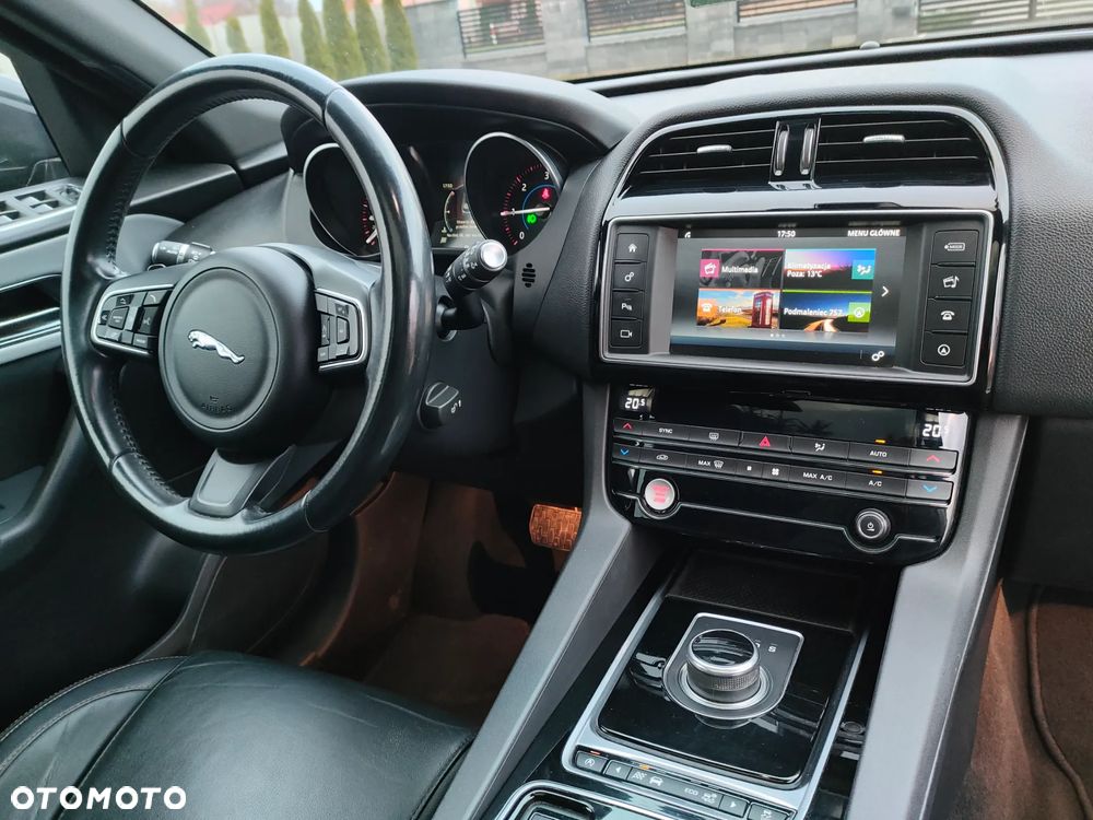 Jaguar F-Pace 2.0 i4D AWD Portfolio - 34