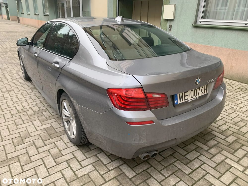 BMW Seria 5 520d xDrive Luxury Line - 6