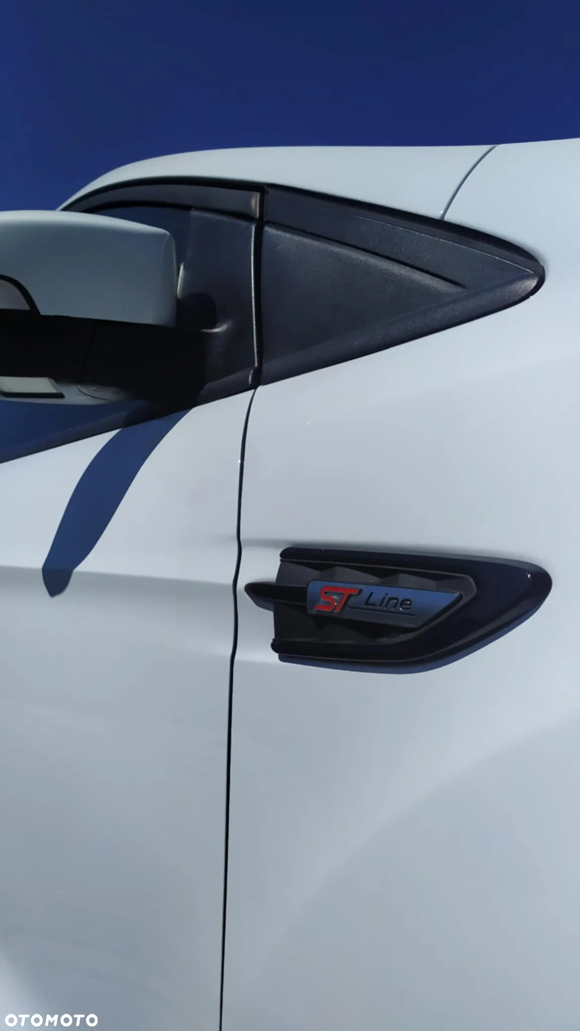Ford Kuga 1.5 EcoBoost 2x4 ST-Line - 11