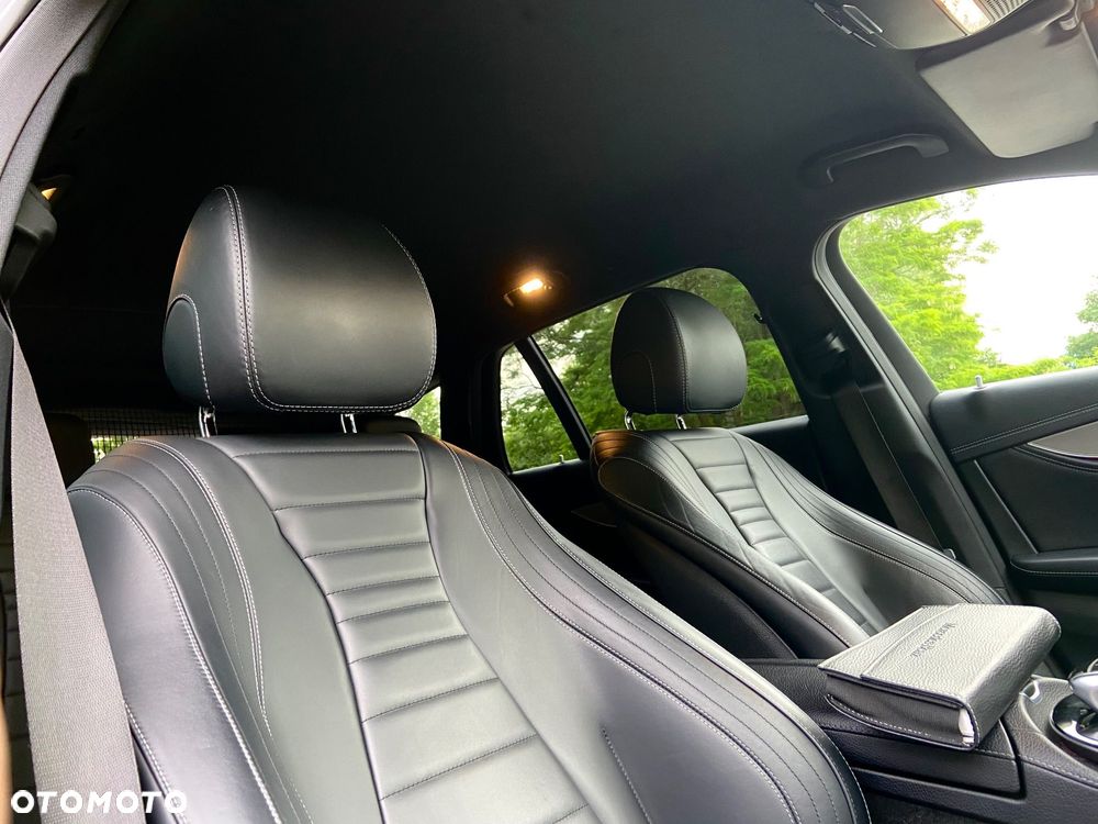 Mercedes-Benz Klasa E 220 d 9G-TRONIC AMG Line - 24