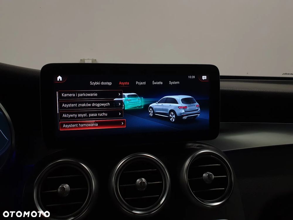 Mercedes-Benz GLC 300 de 4Matic 9G-TRONIC AMG Line Plus - 23