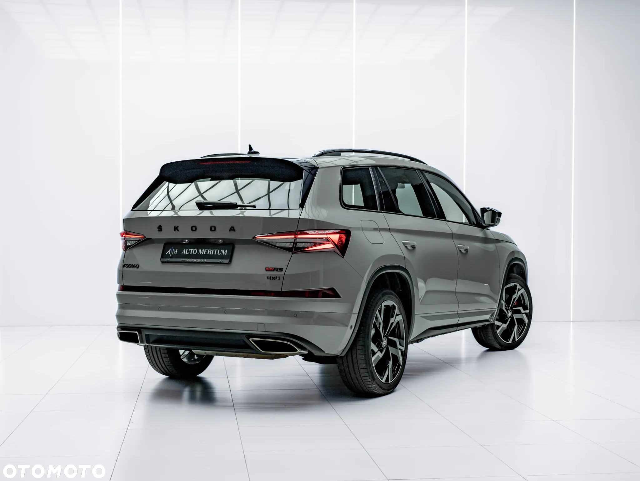 Skoda Kodiaq 2.0 TSI 4x4 DSG RS - 8