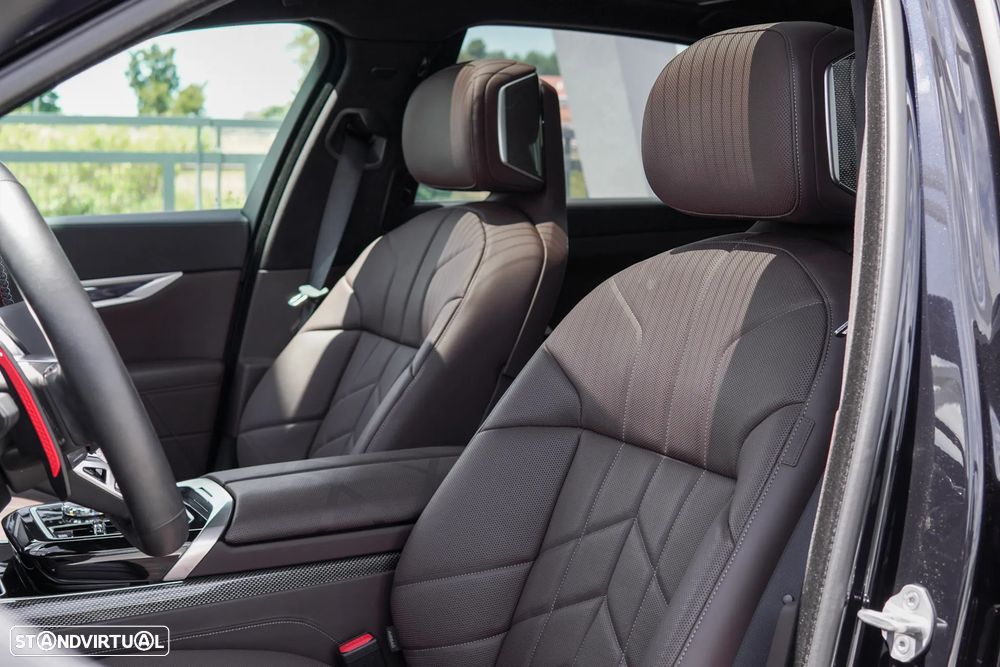 BMW 760 M760e xDrive - 10