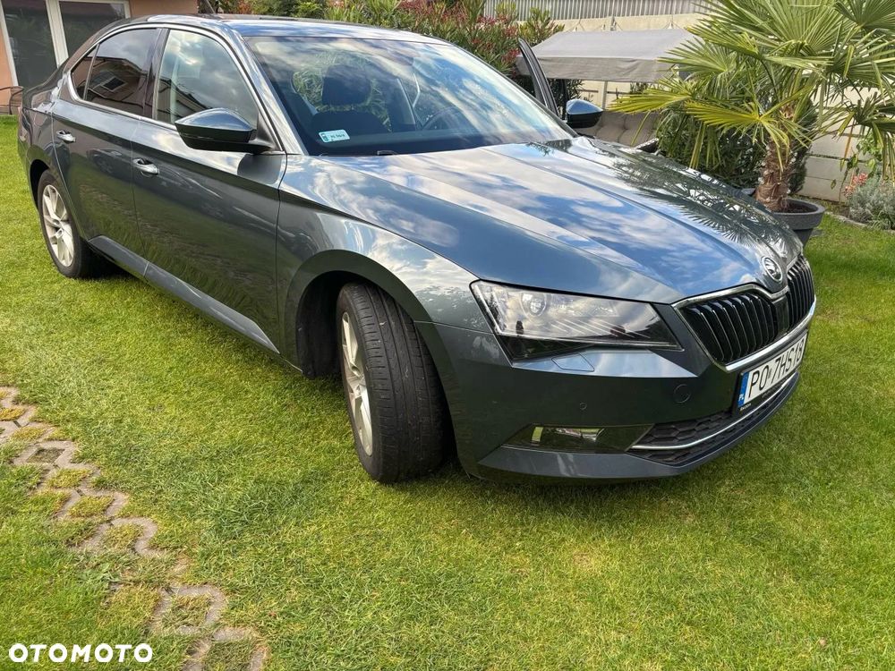 Skoda Superb 2.0 TDI Ambition - 1